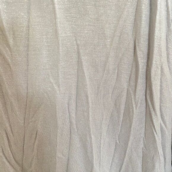 Lane Bryant Scoop Neck Long Sleeve Tee Gray Plus Size 14/16 - Picture 3 of 5